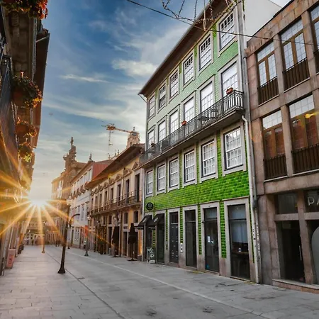 Flores Street Oporto