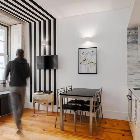 Apartment Flores Street Porto