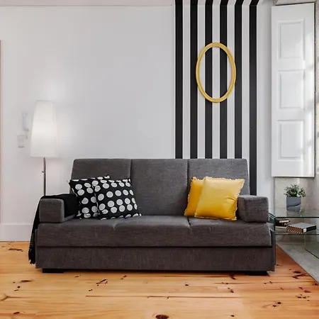 Apartment Flores Street Porto