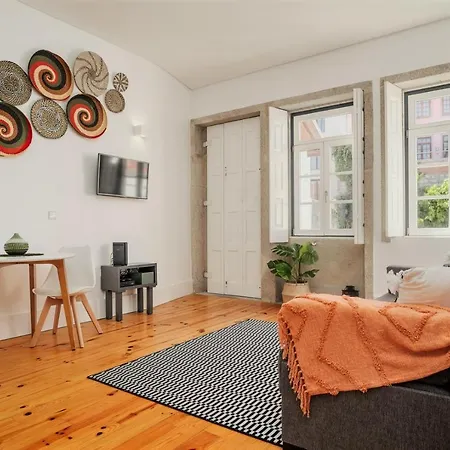 Apartment Flores Street Porto